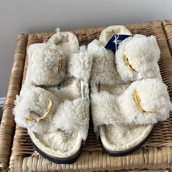 Free People x Birkenstock Arizona Big Buckle Teddy Sandals Size 10 NIB - Picture 7 of 16